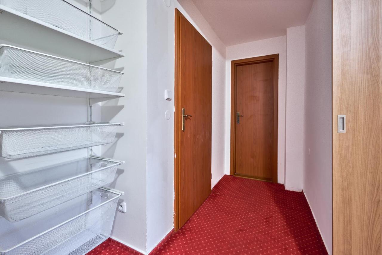 Apartmany Katerina Říčany エクステリア 写真