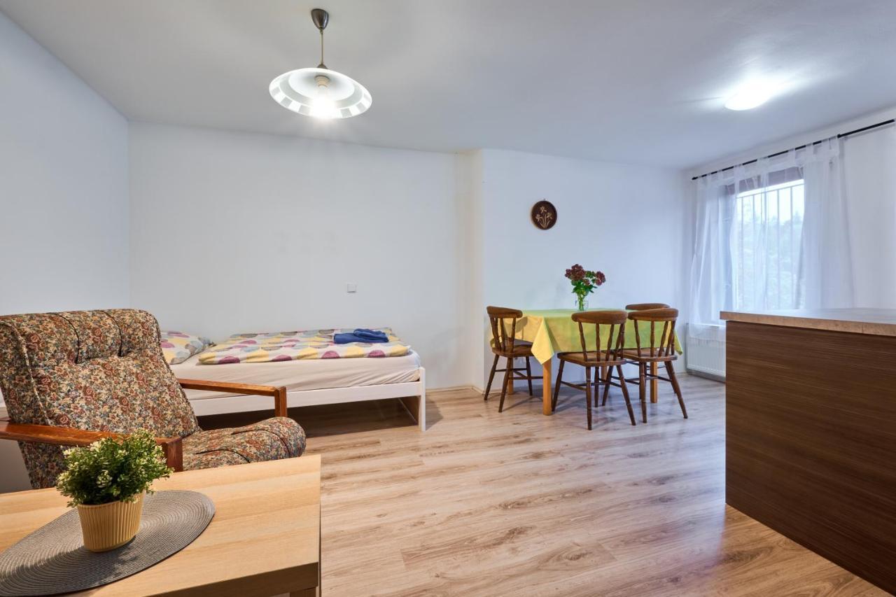 Apartmany Katerina Říčany エクステリア 写真